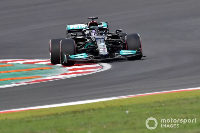 Lewis Hamilton, Mercedes W12