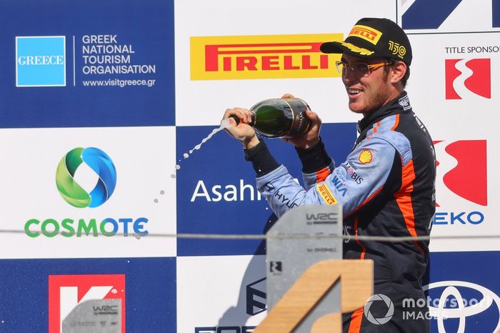 Podio: Thierry Neuville, Hyundai World Rally Team