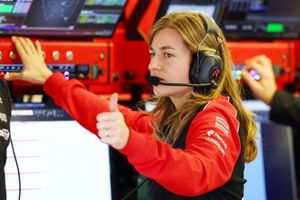 Laura Mueller, engenheira de corrida da Haas F1