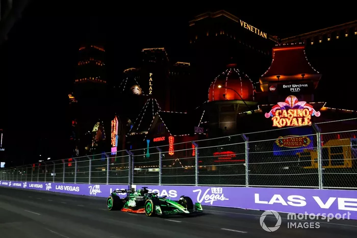 Valtteri Bottas, Stake F1 Team KICK Sauber C44 