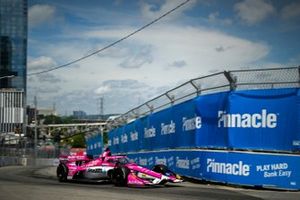#06: Helio Castroneves, Meyer Shank Racing Honda