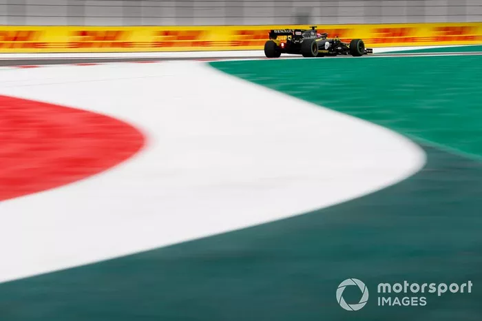 Daniel Ricciardo, Renault F1 Team R.S.19