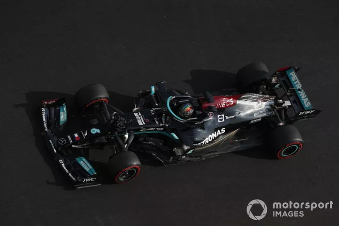 Lewis Hamilton, Mercedes W12