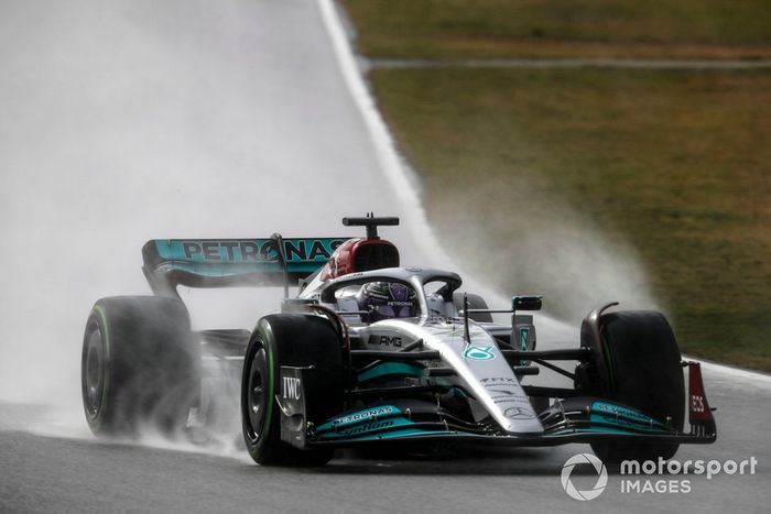 Lewis Hamilton, Mercedes W13