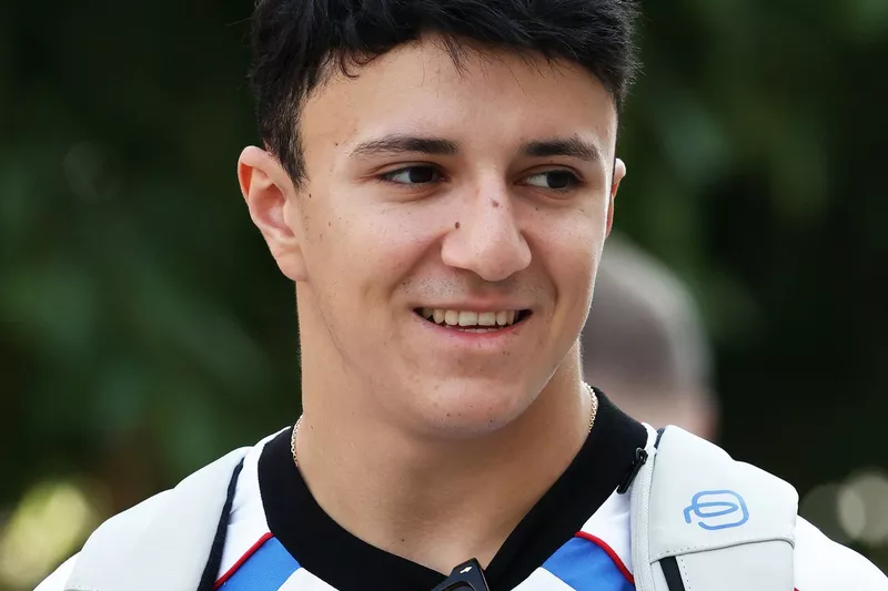 Isack Hadjar, Racing Bulls Team