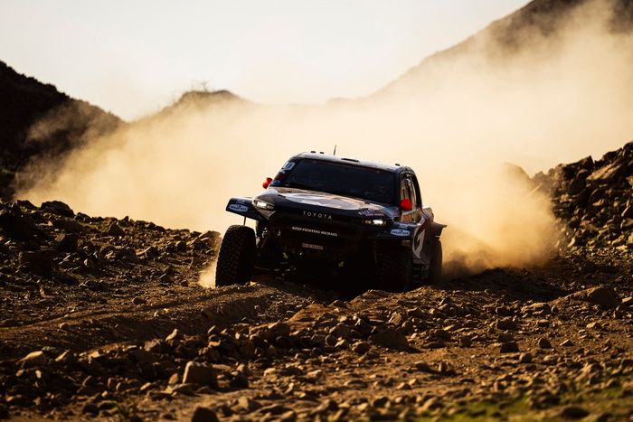 #213 Toyota Gazoo Racing Toyota: Saood Variawa, François Cazalet