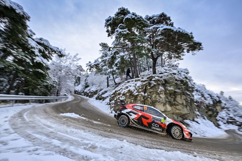 Oliver Solberg, Elliott Edmondson, Toyota Gazoo Racing WRT Toyota GR Yaris Rally1
