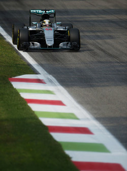 Кевін Магнуссен, Mercedes AMG F1 W07 Hybrid