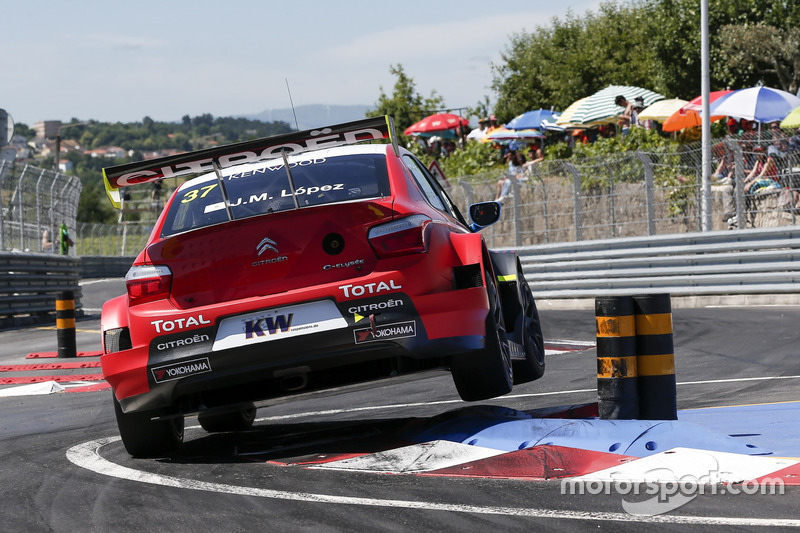 José María López, Citroën World Touring Car Team, Citroën C-Elysée WTCC