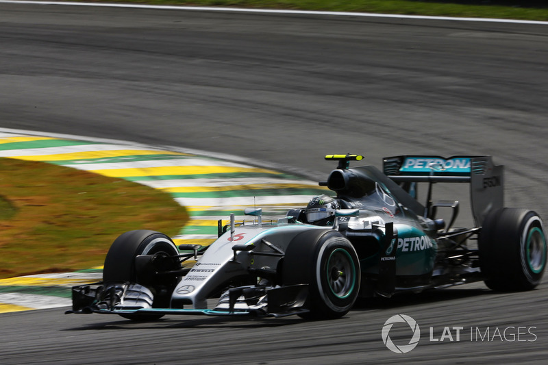 2015: Нико Росберг, Mercedes F1 W06 Hybrid