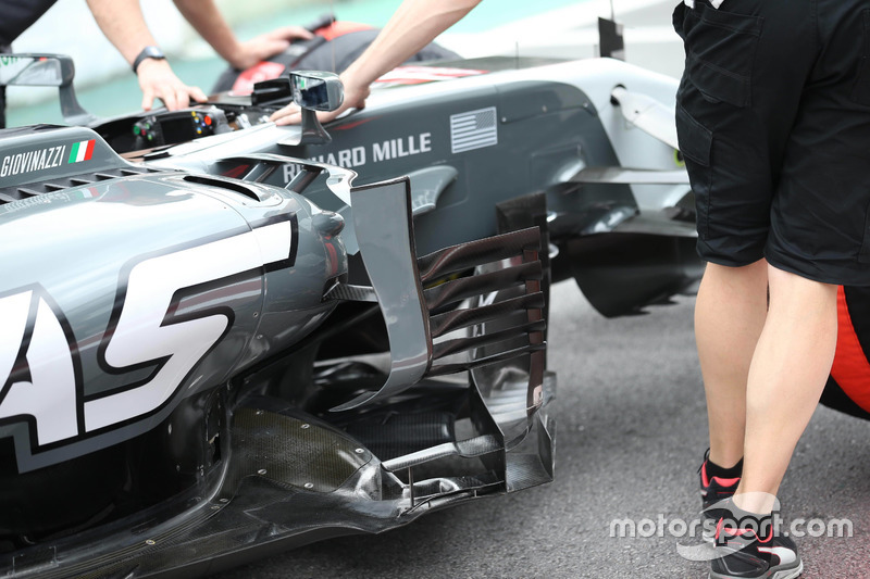 Haas VF-17: Luftleitblech