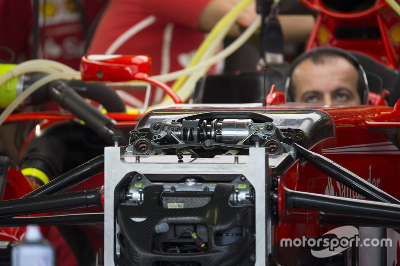 Ferrari SF70H: Dämpfer