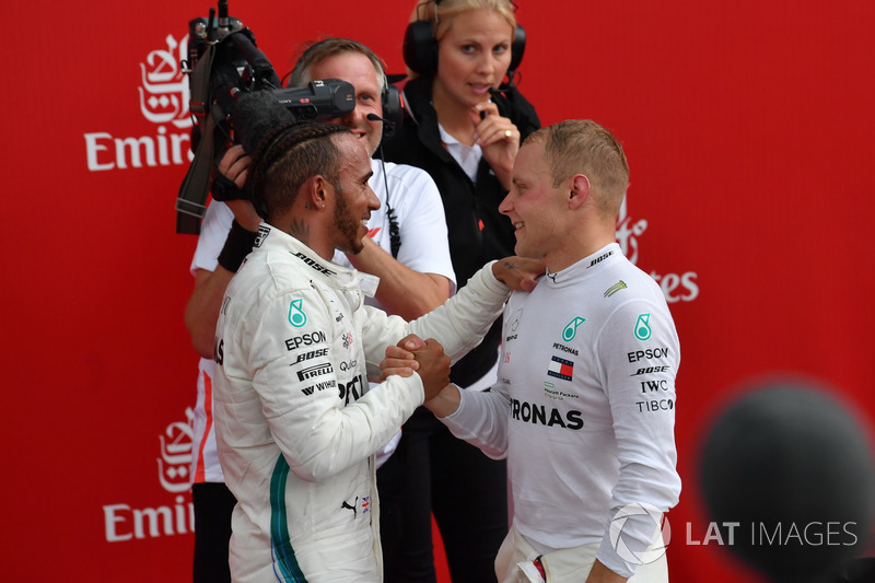 Race Winner Lewis Hamilton, Mercedes-AMG F1, Valtteri Bottas, Mercedes-AMG F1