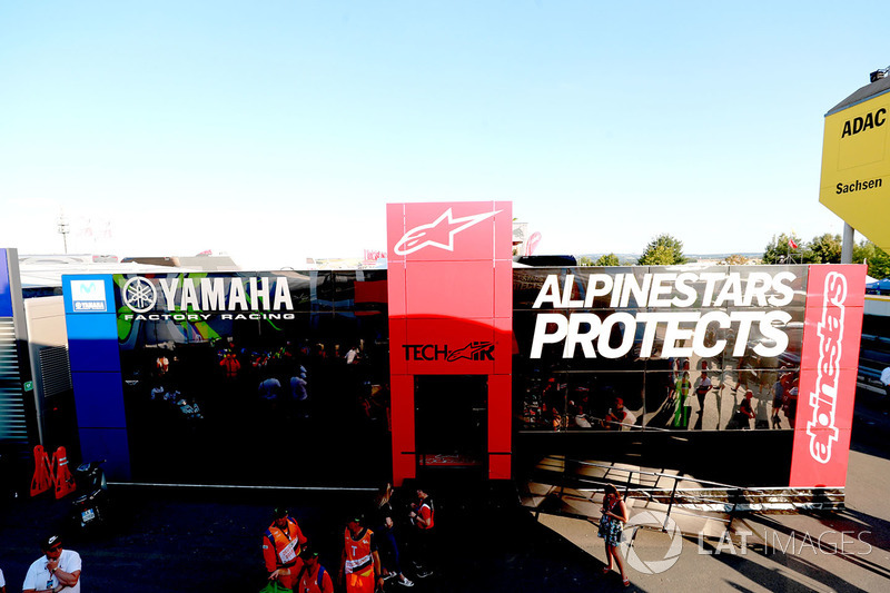 Paddock Alpine Stars