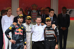 Podium: 1. Lewis Hamilton, Mercedes; 2. Daniel Ricciardo, Red Bull; 3. Sergio Perez