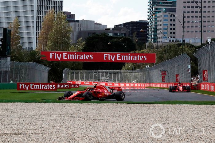 Kimi Raikkonen, Ferrari SF71H, Sebastian Vettel, Ferrari SF71H