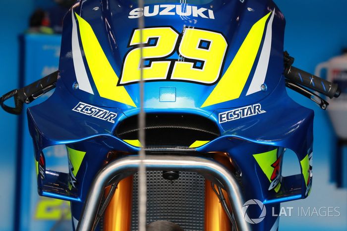 El frontal de la moto de Andrea Iannone, Team Suzuki MotoGP