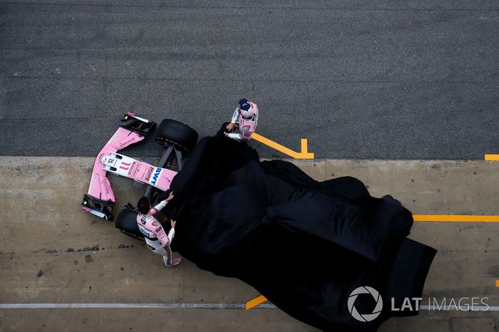 Sergio Perez, Sahara Force India y Esteban Ocon, Sahara Force India F1 presentan el nuevo Sahara Force India VJM11