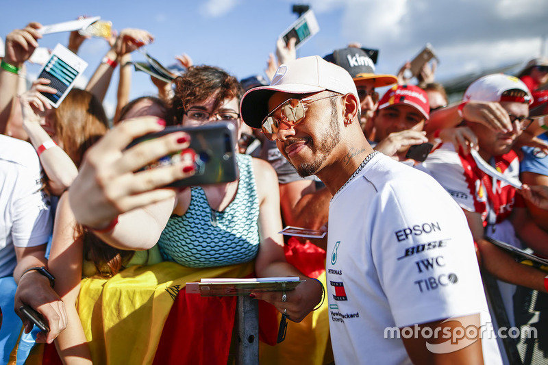 Lewis Hamilton, Mercedes-AMG F1