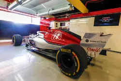 Sauber C37