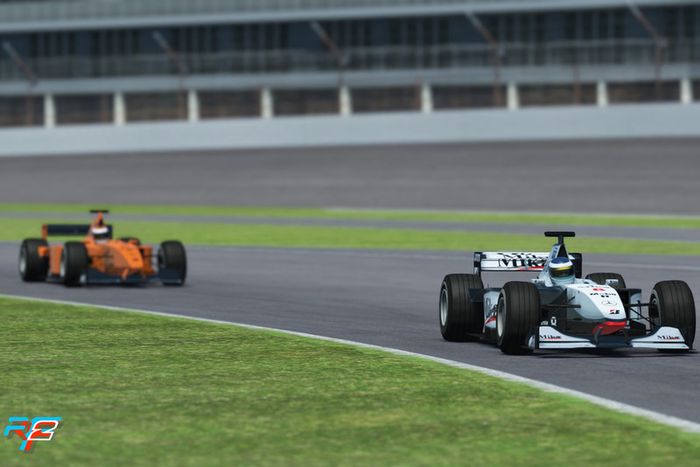 Coches clásicos McLaren F1, MP4-13c