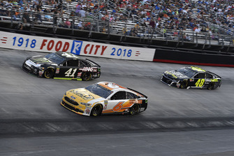 Trevor Bayne, Roush Fenway Racing, Ford Fusion AdvoCare Rehydrate, Kurt Busch, Stewart-Haas Racing, Ford Fusion Monster Energy / Haas Automation, and Jimmie Johnson, Hendrick Motorsports, Chevrolet Camaro Lowe's for Pros