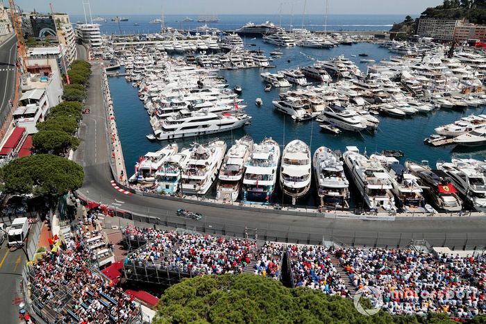 George Russell, Mercedes W13