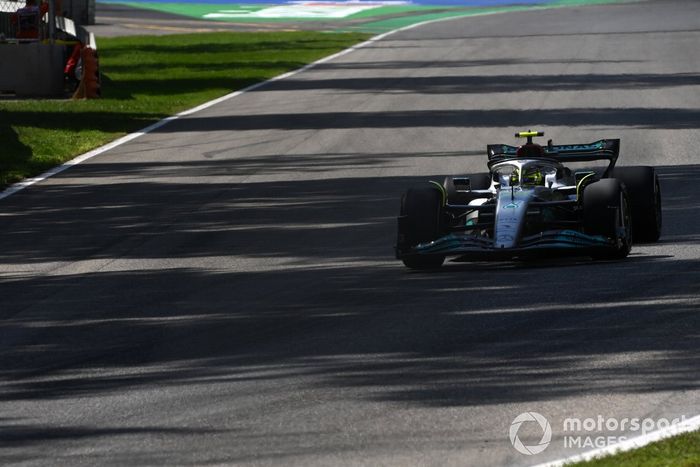 Lewis Hamilton, Mercedes W13