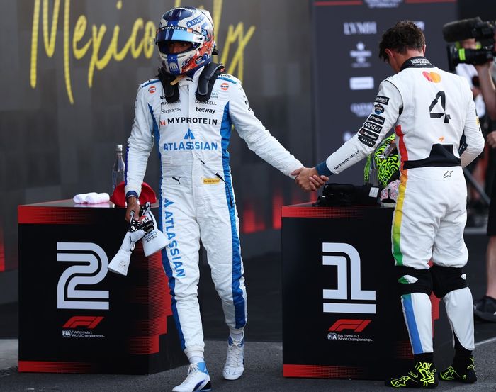 Lando Norris, McLaren, Carlos Sainz, Williams