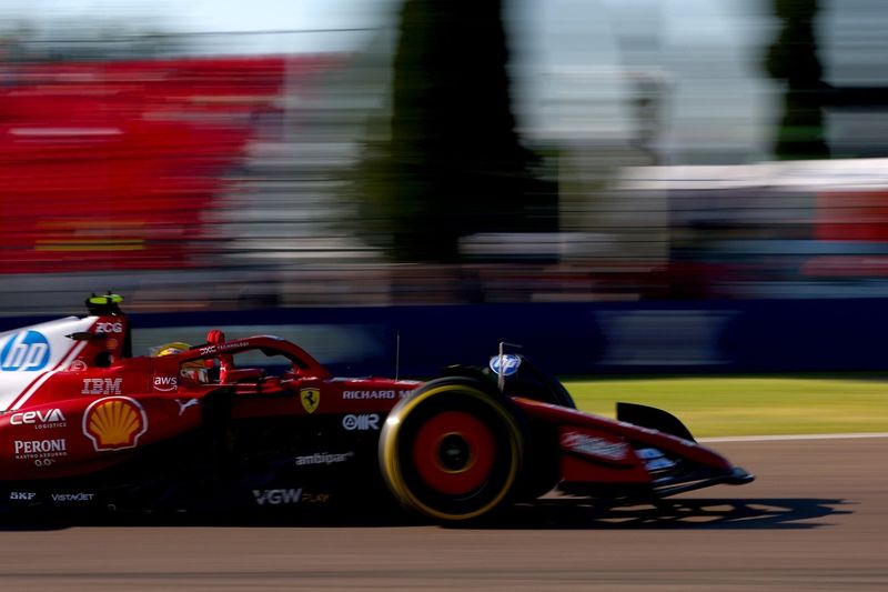 Lewis Hamilton, Ferrari