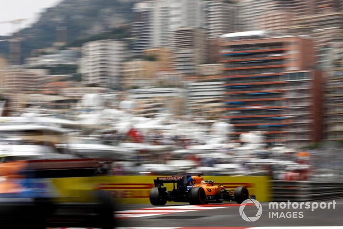 Carlos Sainz Jr., McLaren MCL34