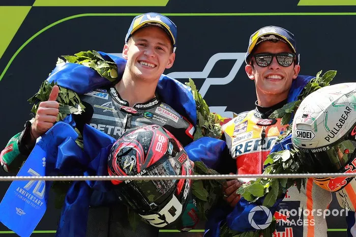 Fabio Quartararo, Petronas Yamaha SRT, Marc Marquez, Repsol Honda Team race
