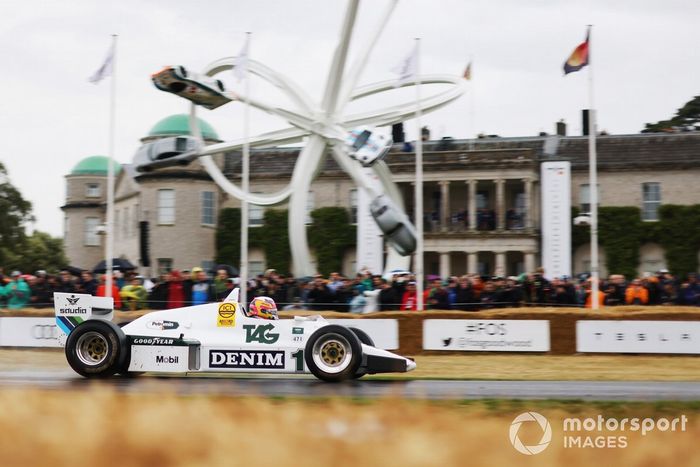 Jamie Chadwick, Williams-Cosworth FW08C