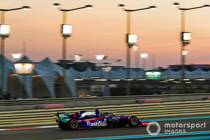 Daniil Kvyat, Toro Rosso STR14 