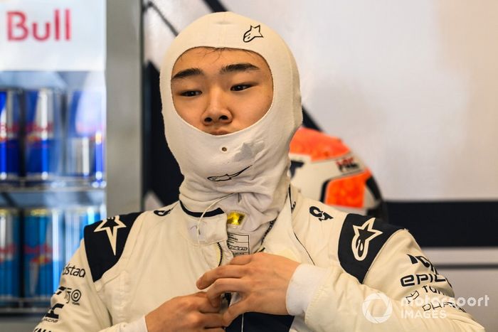 Yuki Tsunoda, establo de AlphaTauri