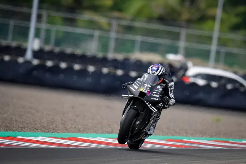 Aleix Espargaro, Aprilia Racing Team