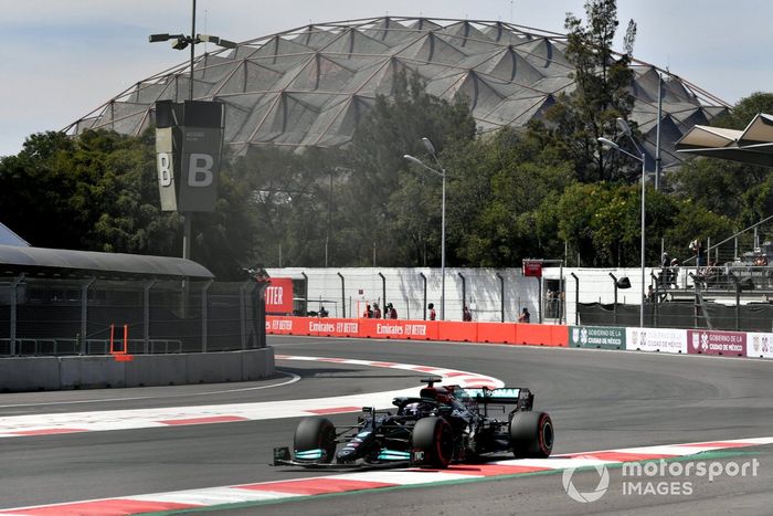 Lewis Hamilton, Mercedes W12