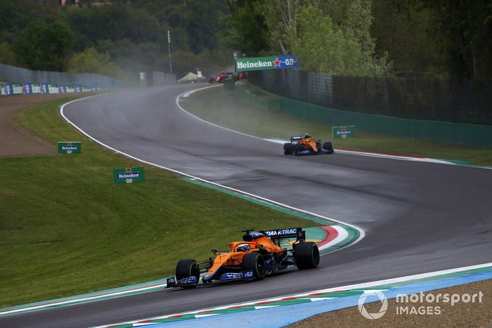Daniel Ricciardo, McLaren MCL35M, Lando Norris, McLaren MCL35M