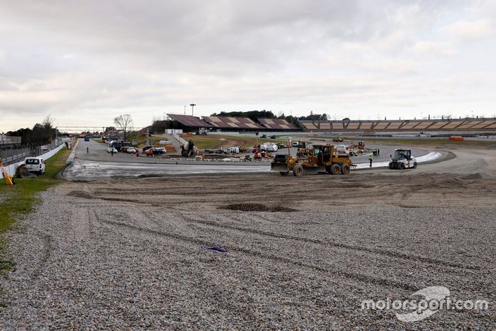 Trabajos de remodelación de la curva 10 del Circuit de Barcelona-Catalunya