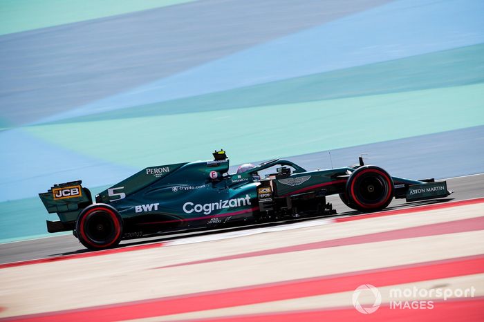 Sebastian Vettel, Aston Martin AMR21 