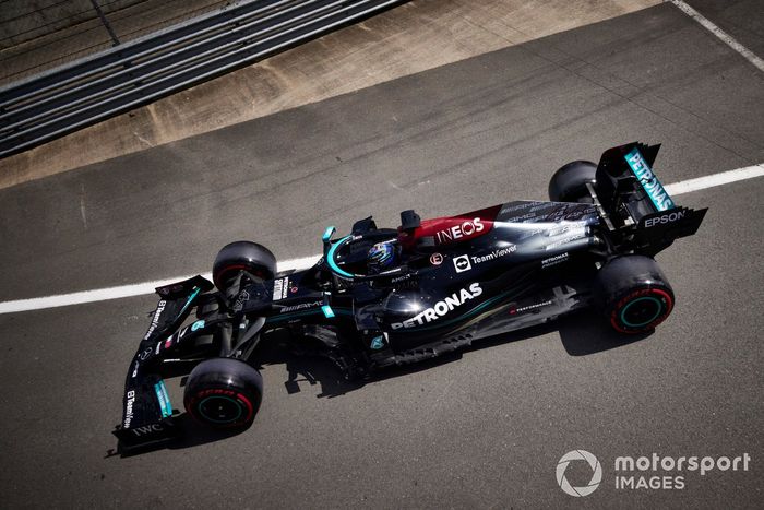 Lewis Hamilton, Mercedes W12