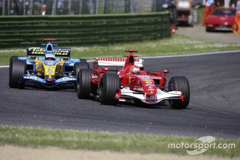 F1 cars in 2006 had a minimum weight of 600kg.