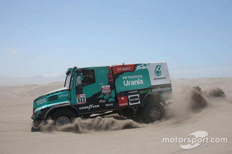 #513 Team De Rooy Iveco: Маурік ван ден Гьовель, Мартейн ван Рой, Петер Кьойперс