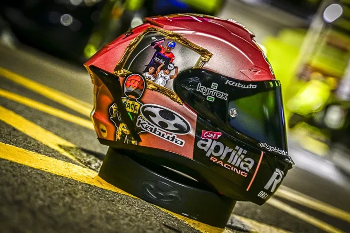 Casco especial de Aleix Espargaró, Aprilia Racing 