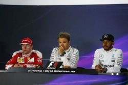 Conferencia de prensa: ganador de la carrera Nico Rosberg, de Mercedes AMG F1 Team, segundo lugar Ki