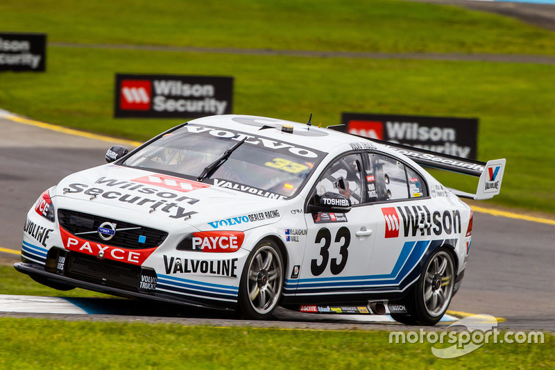 Scott McLaughlin und David Wall, Garry Rogers Motorsport, Volvo