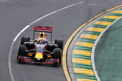 Даниэль Риккардо, Red Bull Racing RB12