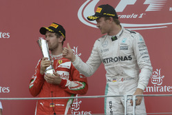 Себастьян Феттель, Ferrari и Нико Росберг, Mercedes AMG F1