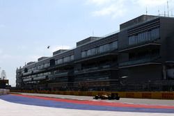 Kevin Magnussen, Renault Sport F1 Team RS16