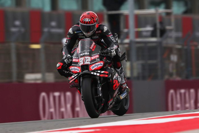 Лоренцо Савадори, Aprilia Racing